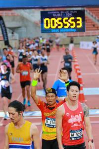 BIB: 00553, 510, 5207
                            <button type="button" onclick="openModal(4580602)" class="btn btn-primary btn-sm float-right btn-popup" data-toggle="modal" data-target=".modal-high-quality">
                        <i class="fas fa-shopping-cart"></i> Add to Cart
                    </button>
                                            <button type="button" onclick="isThisMe(4580602, true)" class="btn btn-success btn-sm float-right btn-popup btn-isme hidden" data-toggle="tooltip" data-placement="bottom" title="นี่คือรูปของคุณใช่ไหม คลิกที่นี่เพื่อเอาเข้าอัลบั้ม">
                        <i class="fas fa-plus"></i> Add to album
                    </button>
                    <button type="button" onclick="isThisMe(4580602, false)" class="btn btn-warning btn-sm float-right btn-popup btn-isnotme hidden">
                        <i class="fas fa-ban"></i> Remove from album
                    </button>